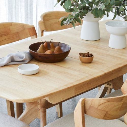 Villa 7PCE Natural Hardwood Extendable Dining Set