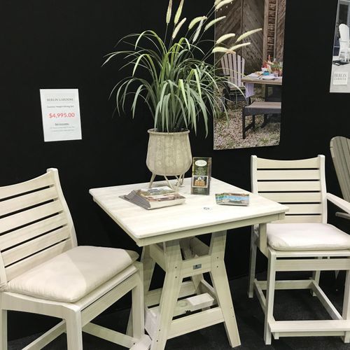Harbor 33" Square Table