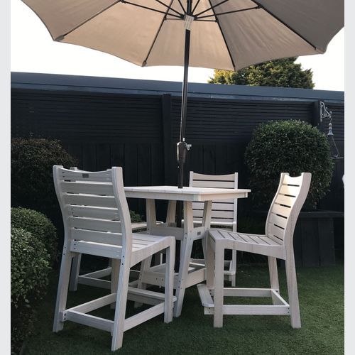 Harbor 33" Square Table