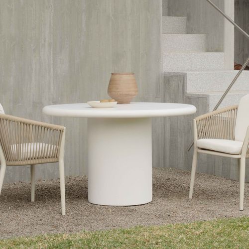 Outdoor Jean De Round Dining Table