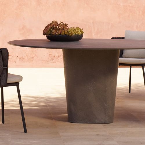 Tao Dining Table