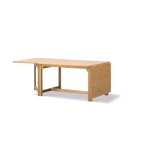 BM71 Library Table by Fredericia