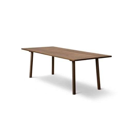 Taro Dining Table 220 by Fredericia