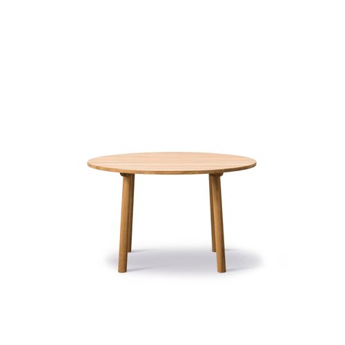 Taro Dining Table Ø140 by Fredericia