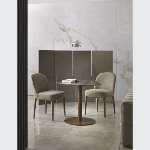 Break Dining Table