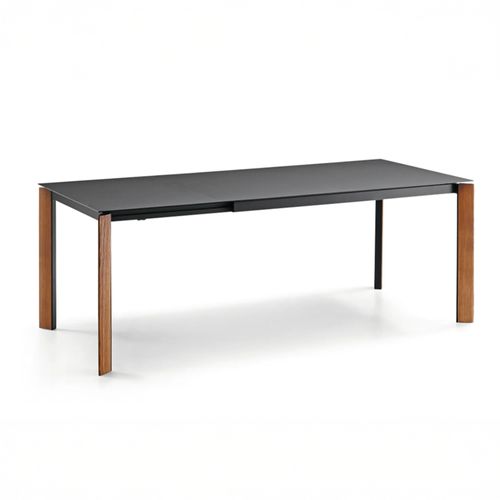 Blade Dining Table
