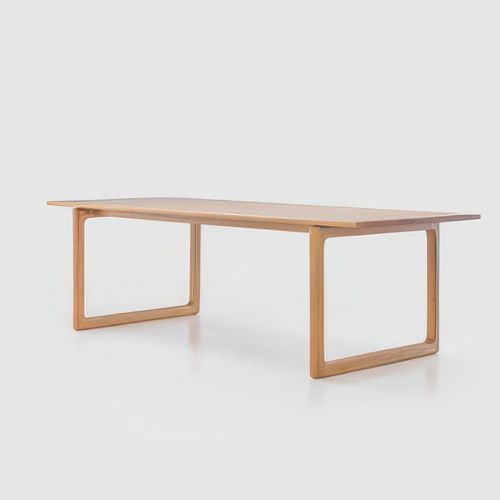 Hover Dining Table