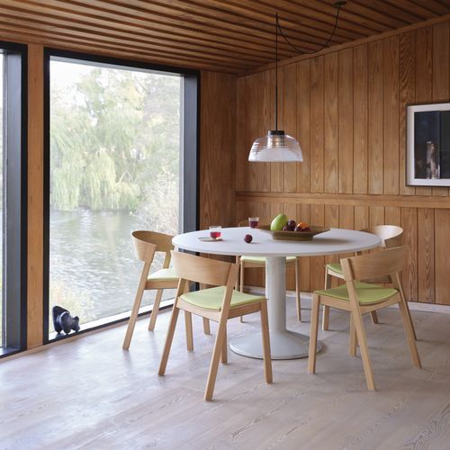 Midst Table