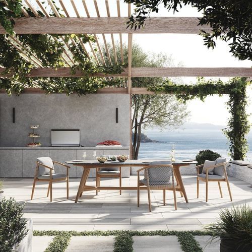 Forrest | Elliptical Ceramic Table
