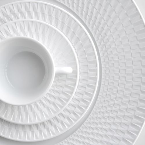 Twist Dinnerware