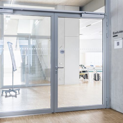 DC700G-CM Close Motion Door Closer