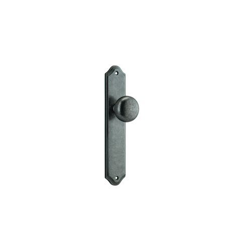 Iver Cambridge Door Knob on Shouldered Backplate Distressed Nickel