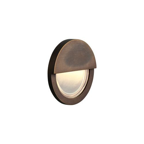 Quoll Eyelid Recessed Light