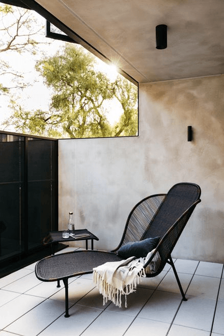 Nocturnal Firefly Pillar Wall Light