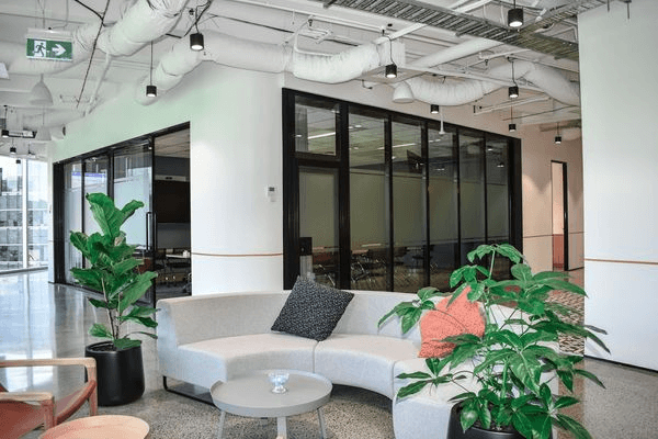 Moveo ComfortDrive - Fully Automatic Operable Wall