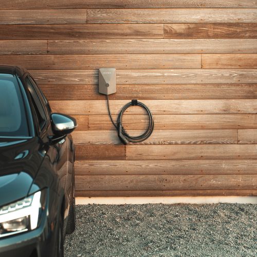 E2 Core single-phase charger