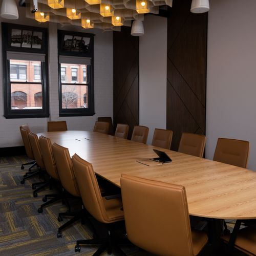 Bourne Executive Chair