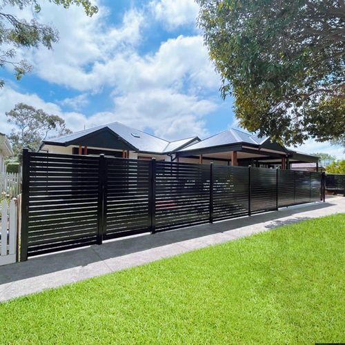 Aluminium Slat Privacy Fence Panel - Horizontal