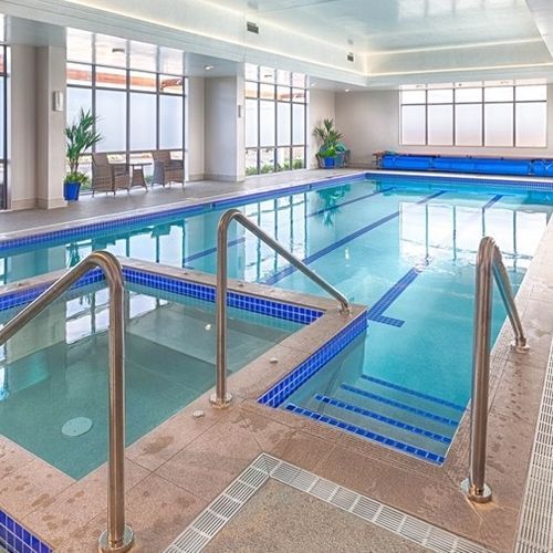Commercial Pools & Spas
