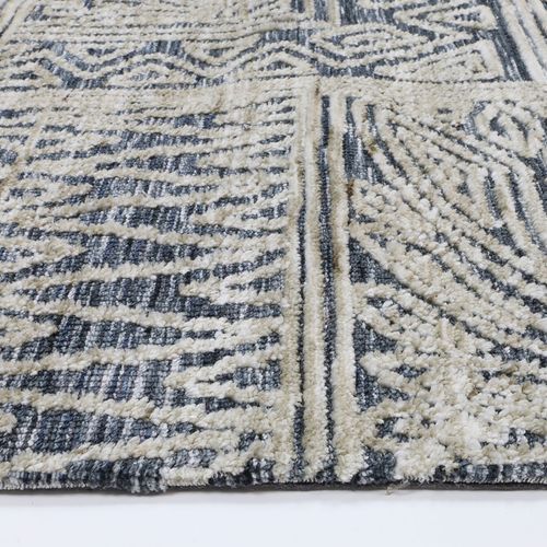 Alayah Anthracite Flower Rug