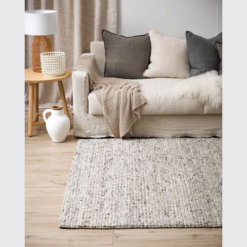 Baya Karaka Handwoven 100% Wool Rug - Oyster Grey