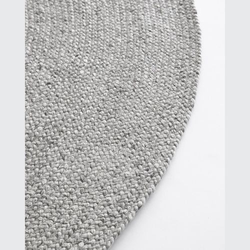 Baya Tairua Handbraided Circular Rug - Silver Birch