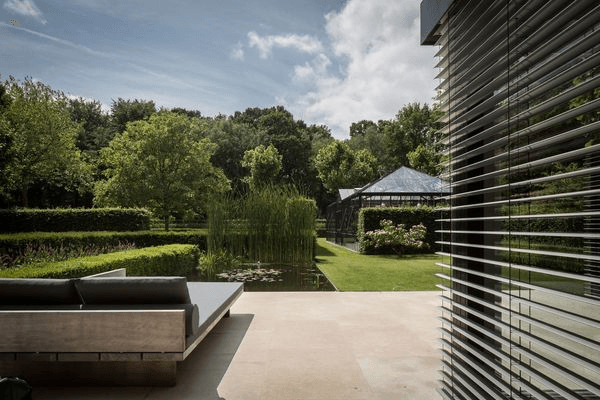 Chambolle Naturelle
 Limestone Tiles