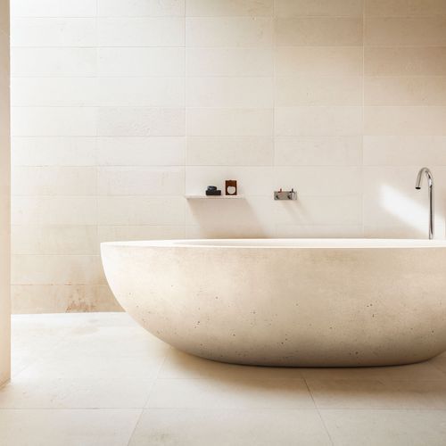 Intra 1980 Freestanding Bath