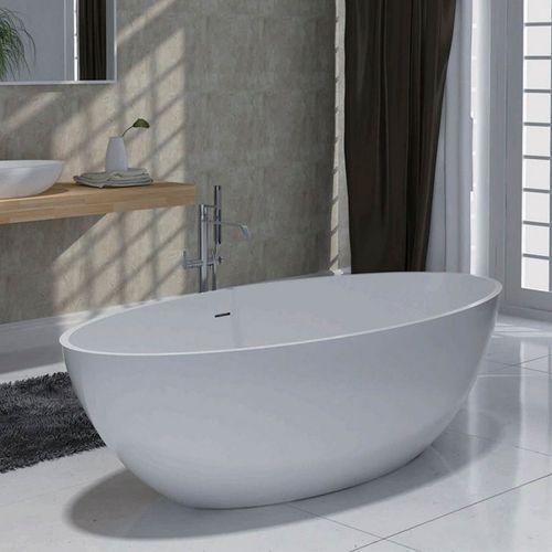 Nice Bathtub by Pietra Bianca