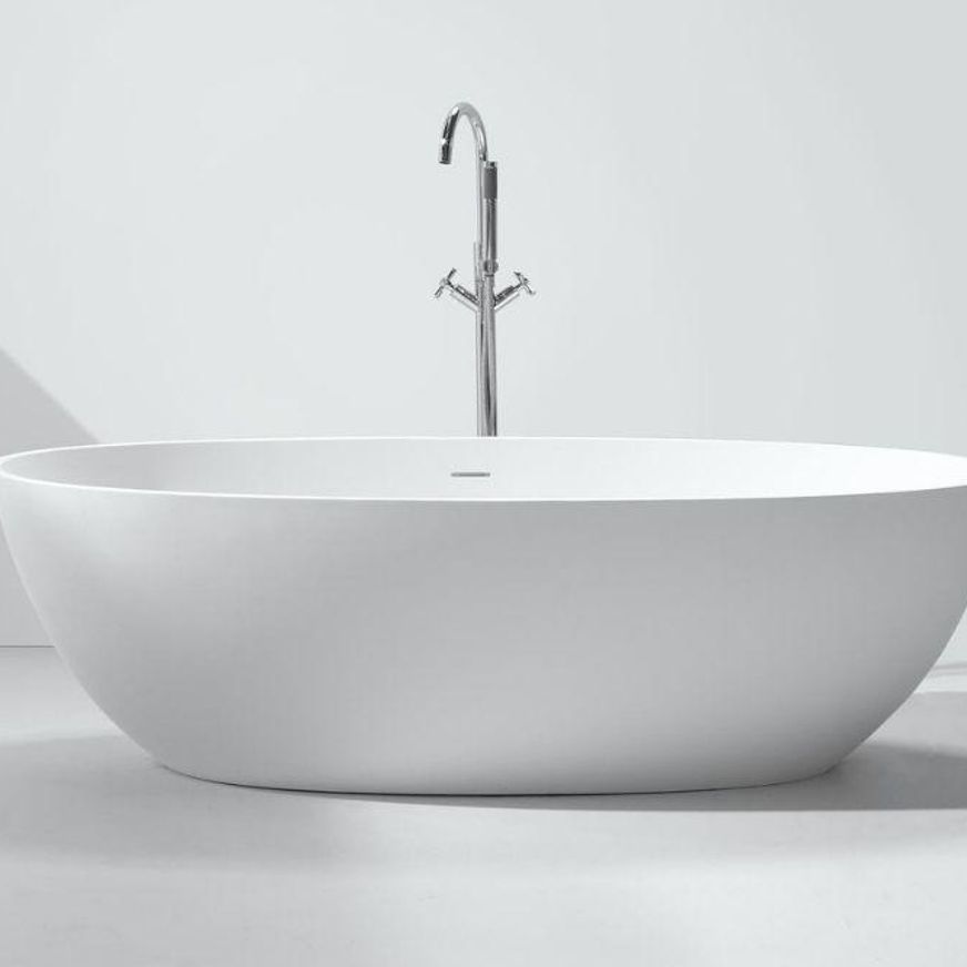 B003 Classic Oval Shaped Hugi Bath