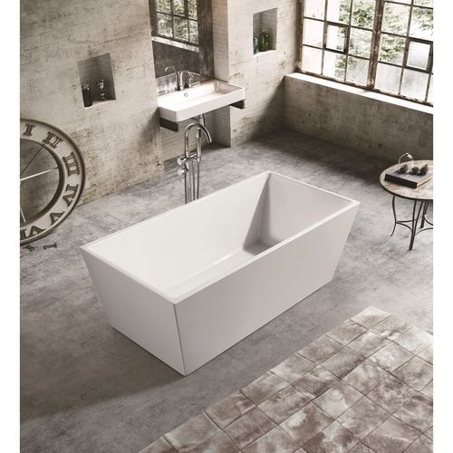 Unika Square Bath Tub W/Overflow