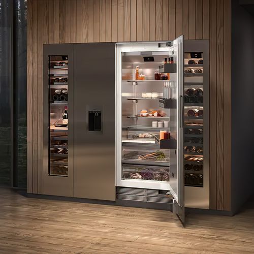 Gaggenau Built-in Fridge 400 Series Soft Close Flat Hinge