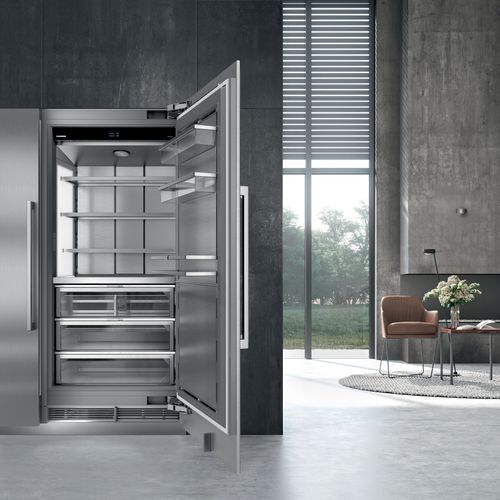 EKB 9671 Monolith BioFresh | Fully Integrated Fridge