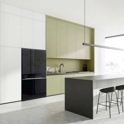 L4 Quad Door Refrigerator