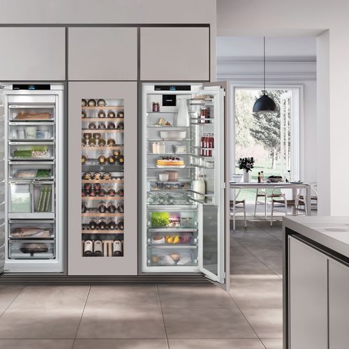 IRBh5170 Peak BioFresh Fully Integrated Refrigerator