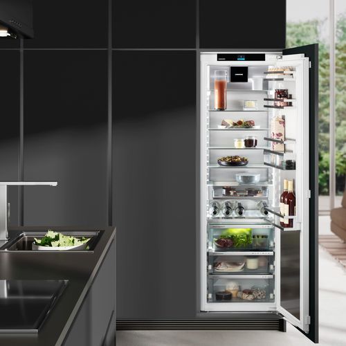 IRBh 5170 'Peak' BioFresh Pro | Fully Integrated Fridge