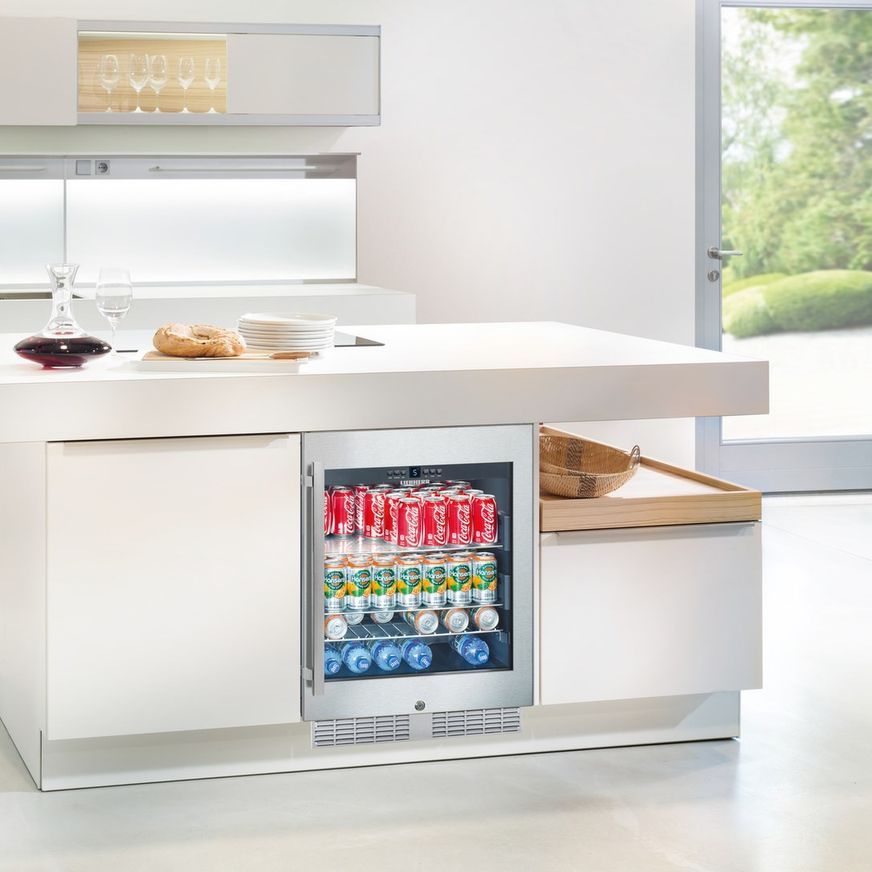 Liebherr Glass Door Built Under Beverage Fridge  UKes 1752