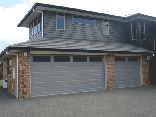 Dominator Somerset Garage Doors