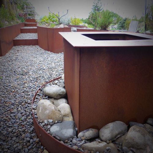 Planters | Retaining Walls