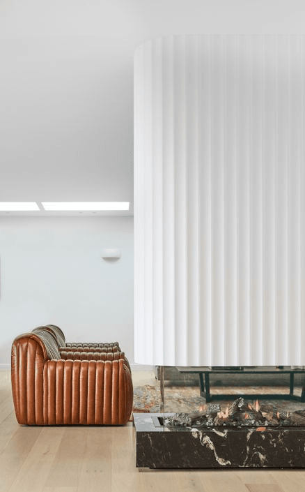 MODE Peninsula Gas Fireplace