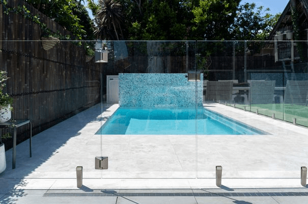 Edgetec Matador® Series II Mini Post Balustrade System
