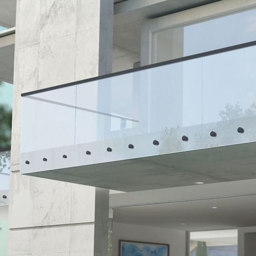 Edgetec® Single Disc Glass Balustrade