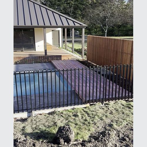 Pool Fencing and Pool Gates