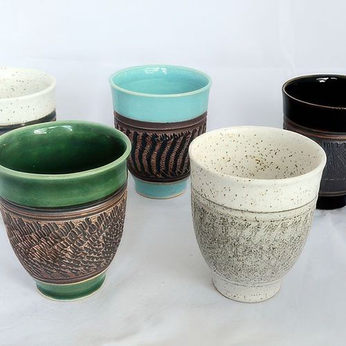 Beakers with Chattering