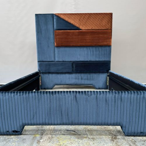 Geometric Bed Head in Blue