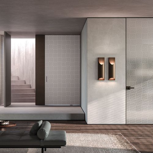 Manhattan | Swing Door