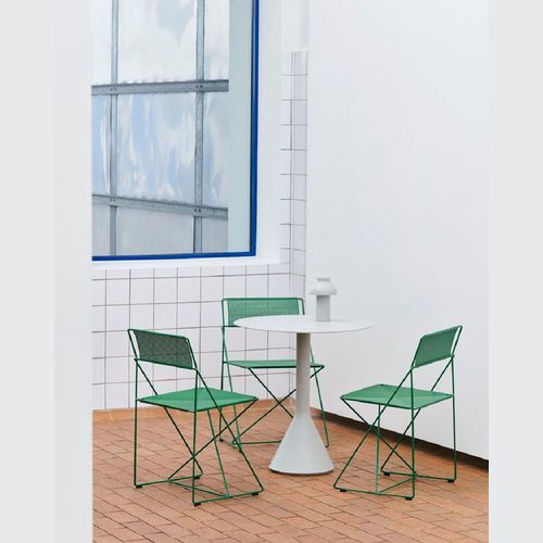X-Line Chair