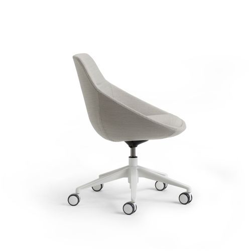 Ezy Low 5-castors Chair by Christophe Pillet