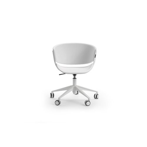 Phoenix Chair 5-castors by Luca Nichetto