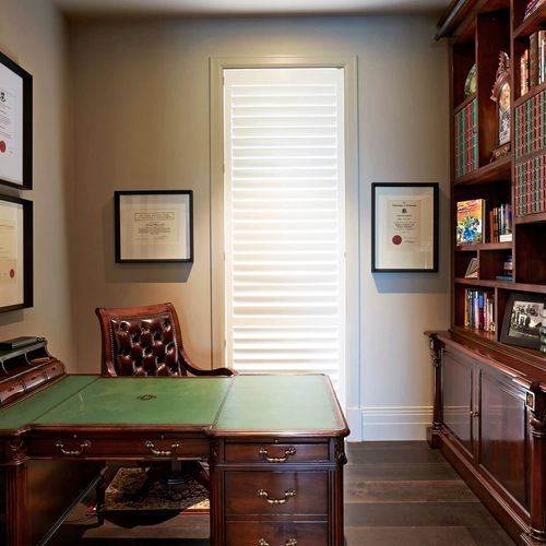 Georgian Partners Desk with Leather Top